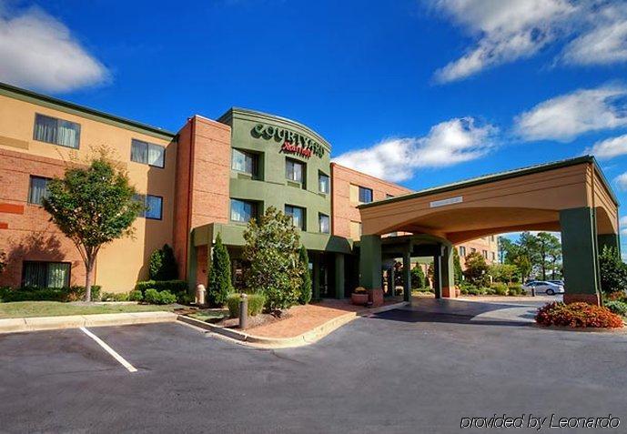 Courtyard By Marriott Memphis Southaven Hotel Exterior photo